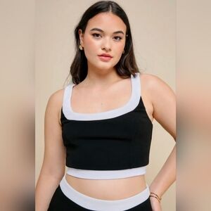 ✨ Lulus Black & White Contrast Crop Tank – NWT
